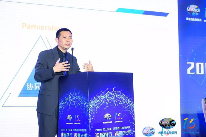 J9集团化学部和生物部副总裁任峰