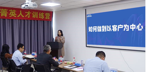 J9集团商务发展部副总裁蔡金娜博士