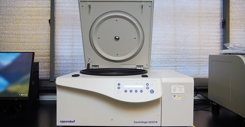 eppendorf-centrifuge-5810R-冷冻离心理